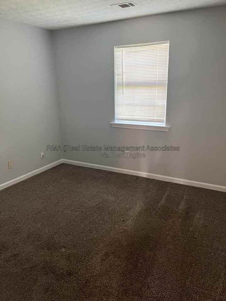 109 Tuscany Ln - Photo 4 of 7