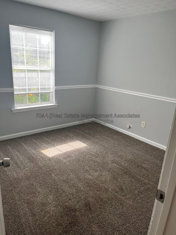 109 Tuscany Ln - Photo 5 of 7