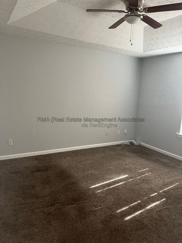 109 Tuscany Ln - Photo 6 of 7