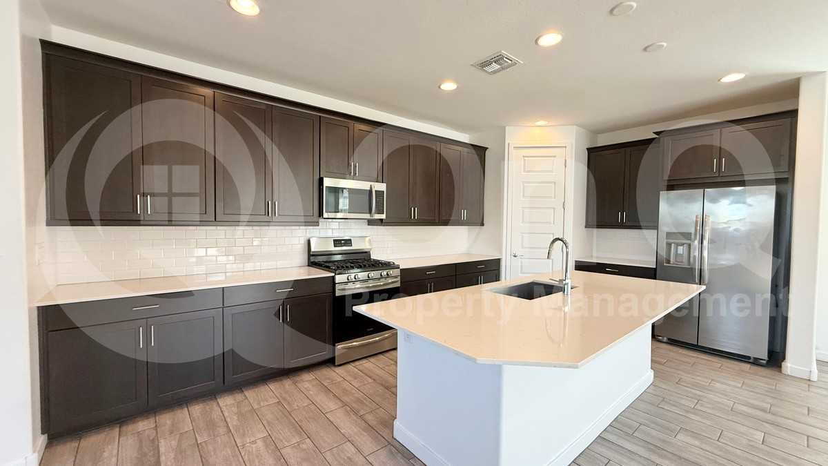 1659 W Paseo Way - Photo 7 of 21