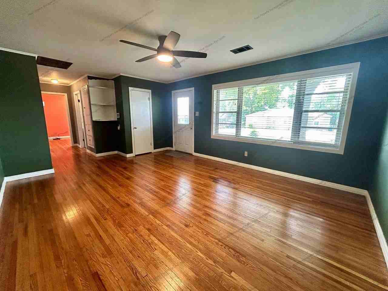 4205 S 17th St - Photo 7 of 19