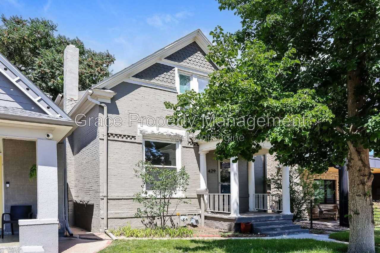 429 S Pearl St - Photo 2 of 15