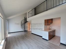 featured image of 1025 W Entiat Ave #A2