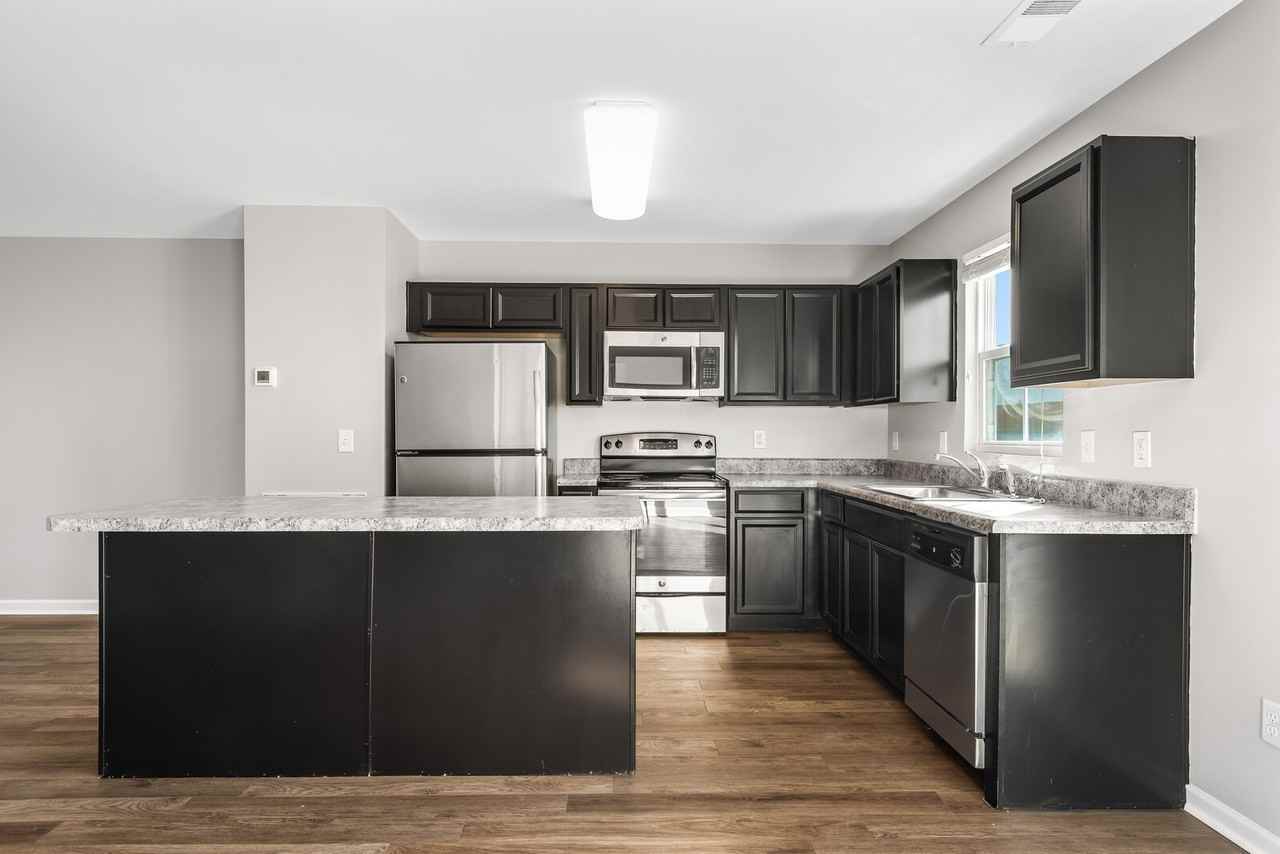 277 Hollandale Rd #NA - Photo 7 of 20