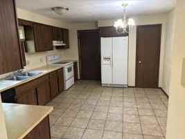 featured image of 2419 S Schaefer St #2419