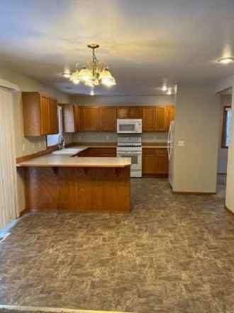 25712 Cumberland Way #NA - Photo 2 of 11