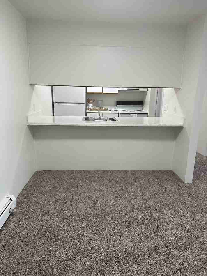 1103 S Latson Rd - Photo 7 of 15