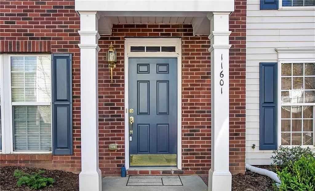 11601 Windsor Castle Ln #11601 - Photo 2 of 28