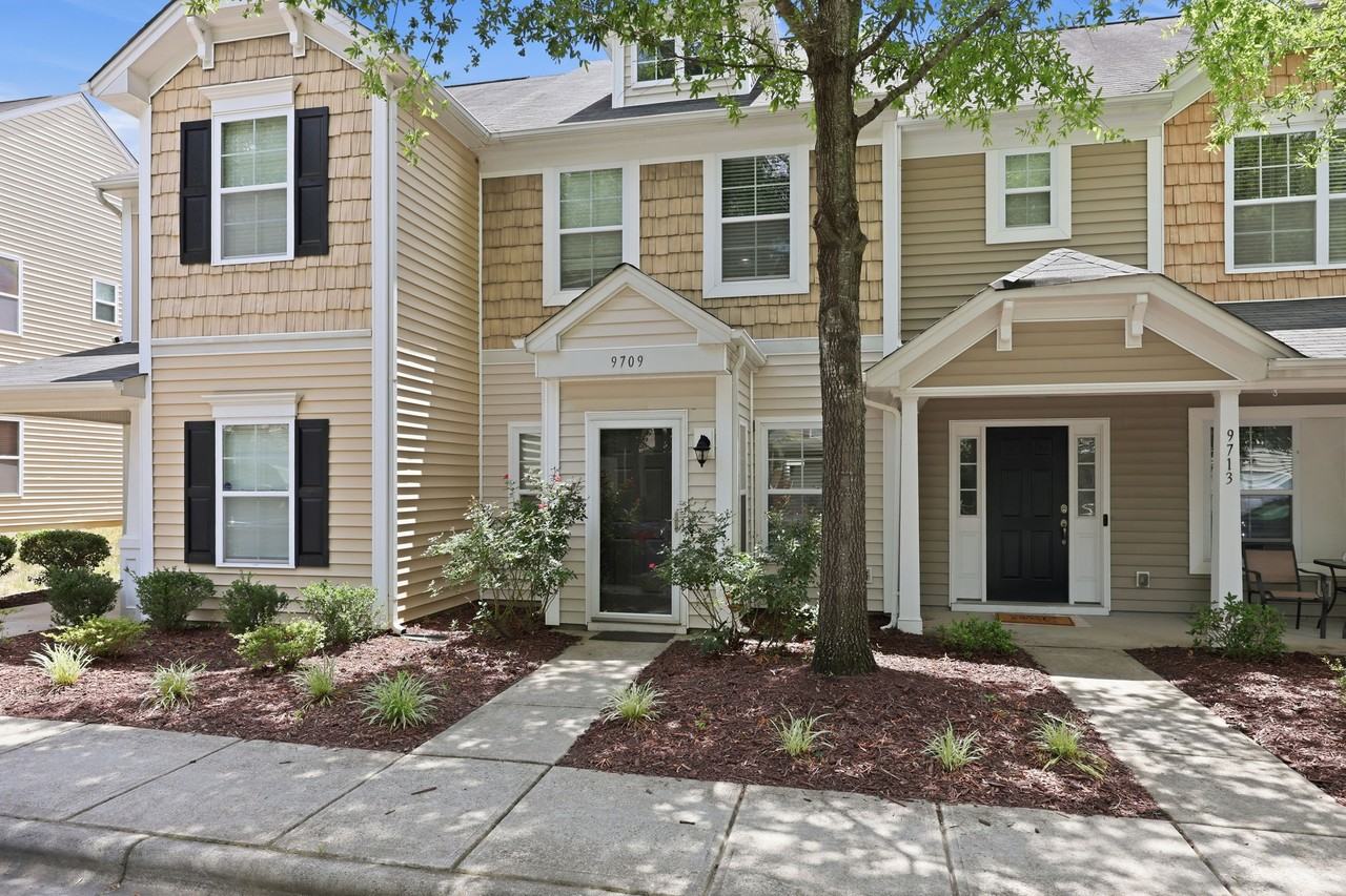 9709 Turning Wheel Dr #9709 - Photo 3 of 41