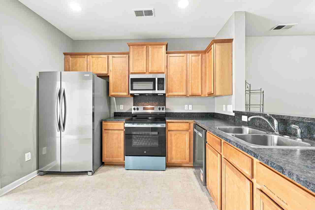 9709 Turning Wheel Dr #9709 - Photo 4 of 41