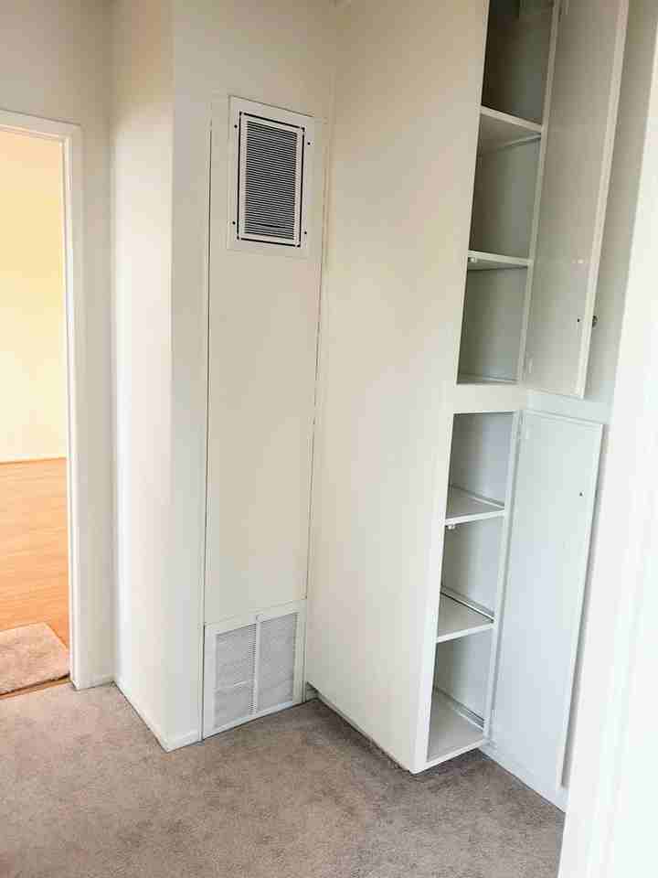 6226 Craner Ave #14 - Photo 5 of 9