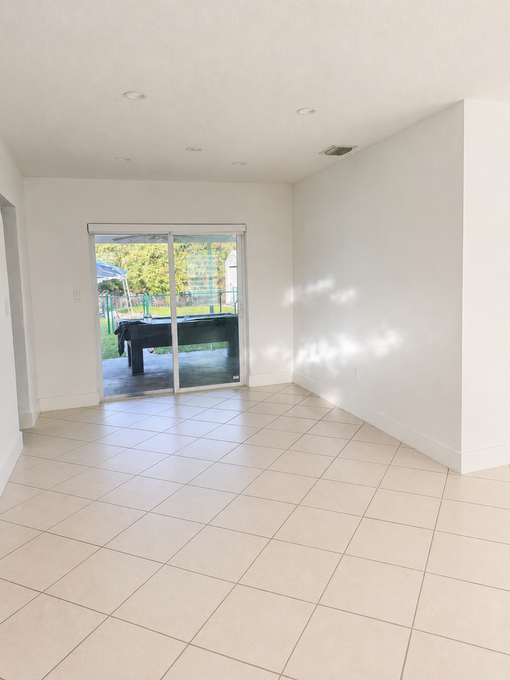 18631 Nw 49th Ct #NA - Photo 5 of 14