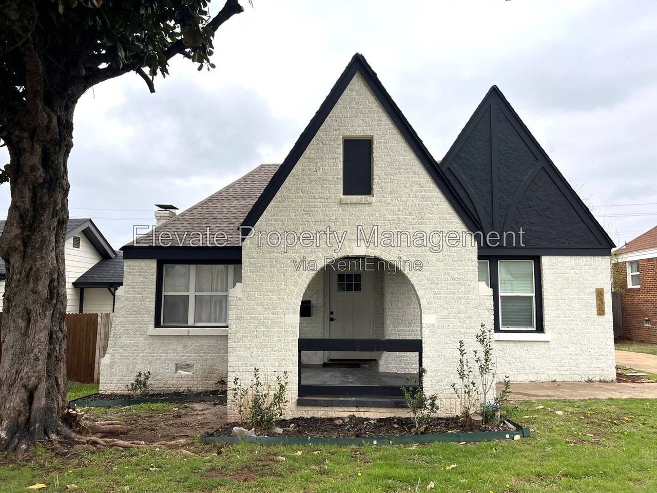 835 Nw Eubanks St - Photo 2 of 16