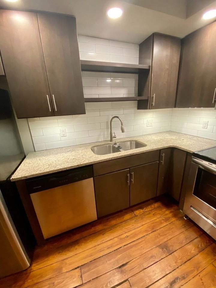 22 E Broad St #206 - Photo 3 of 14
