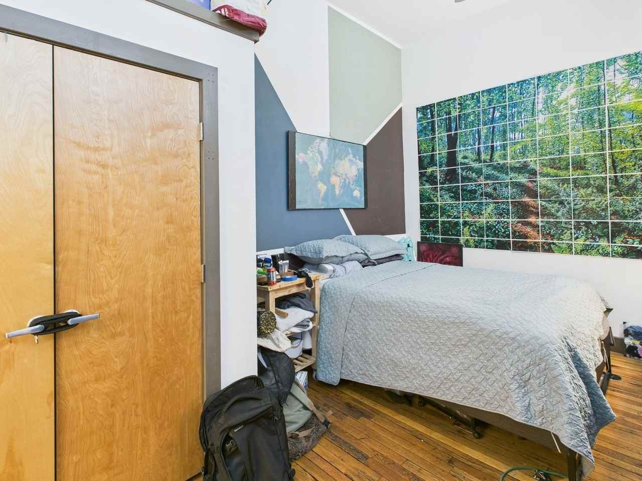 1322 W Broad St #3E - Photo 7 of 8