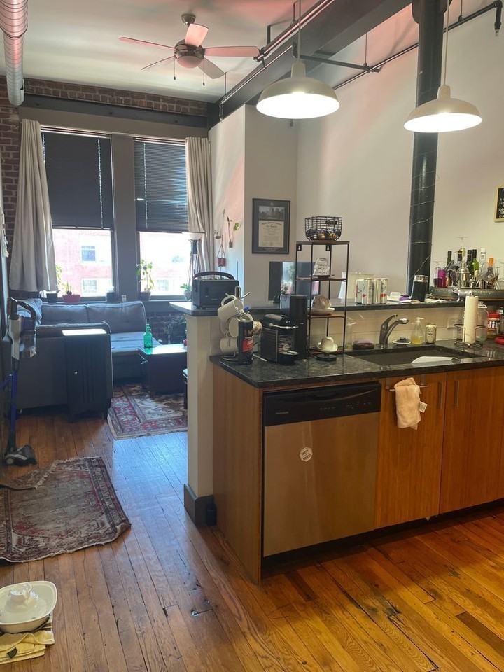 1322 W Broad St #3A - Photo 4 of 18