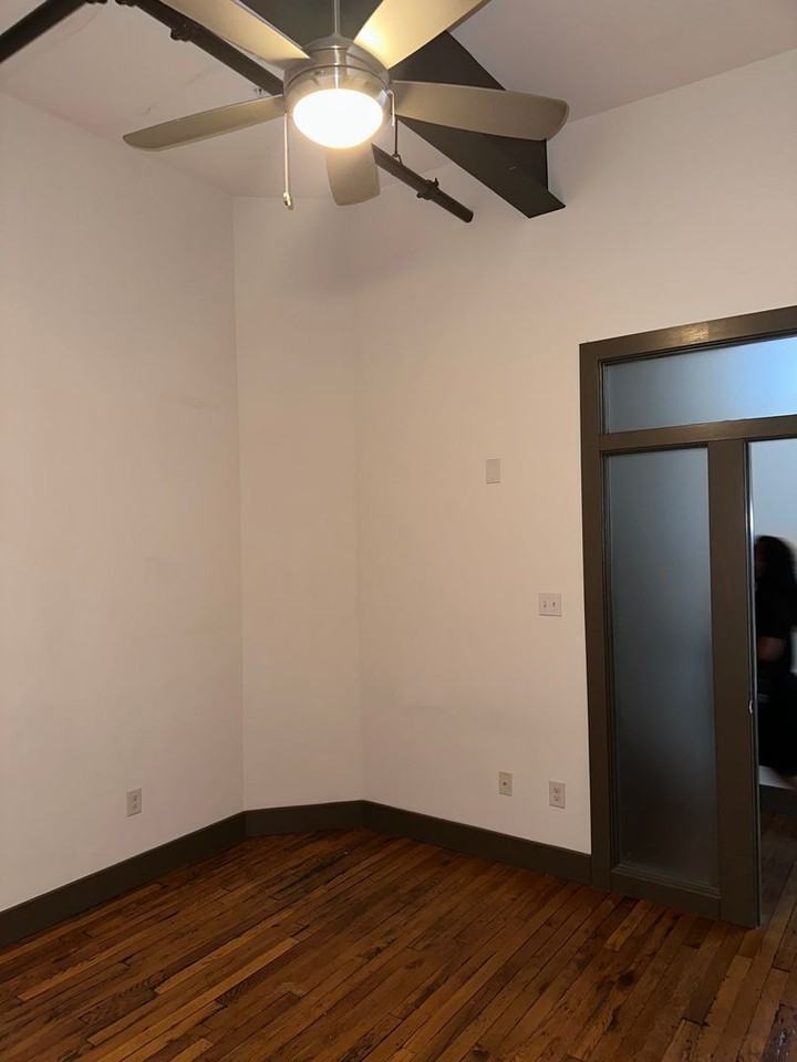 1322 W Broad St #3B - Photo 6 of 16