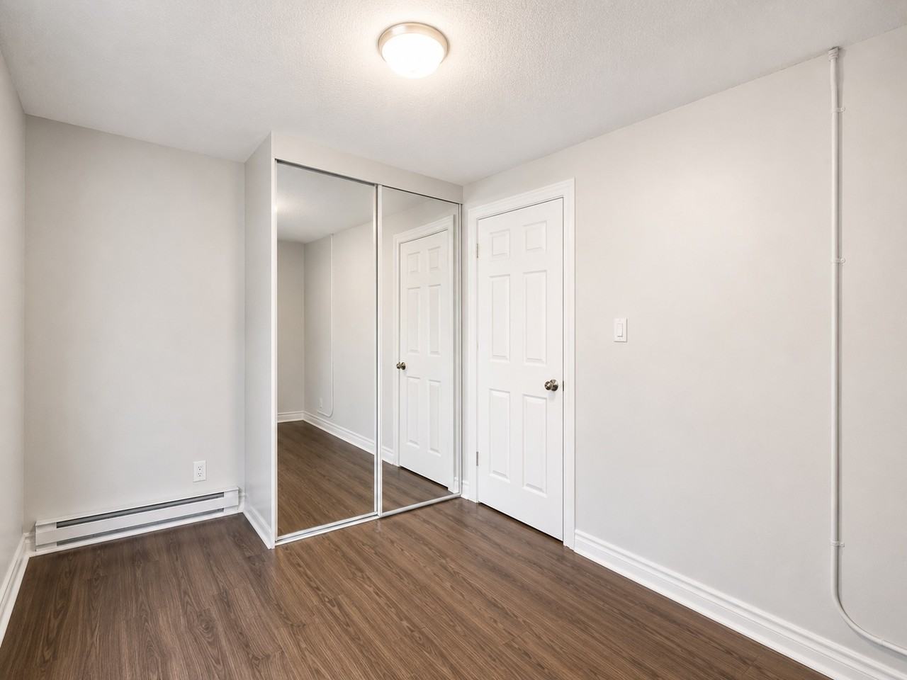 265 Emerald Street North #12 - Photo 6 of 7