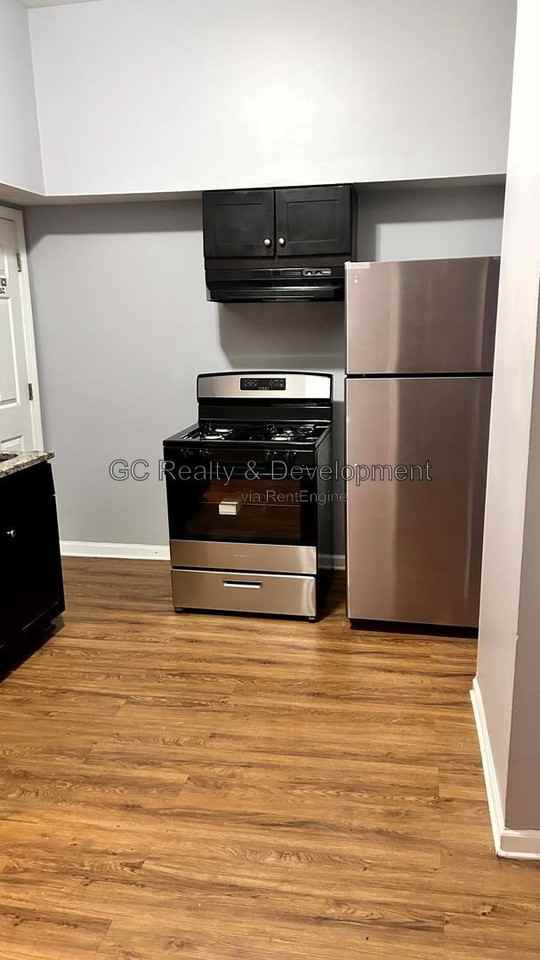 6620 S Drexel Ave #2 - Photo 4 of 16
