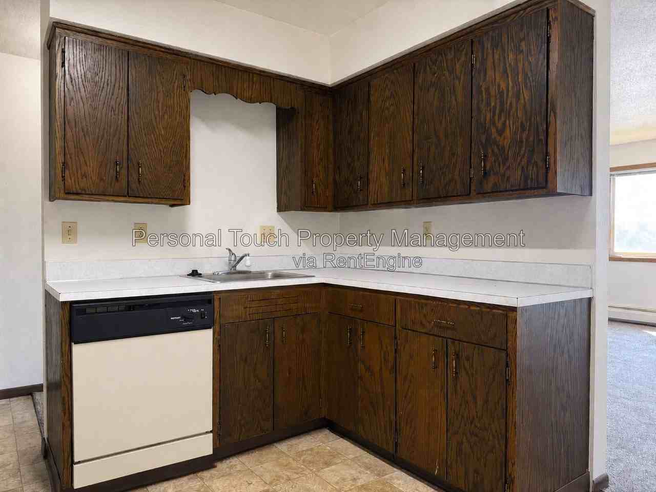 2 5th St Nw #302 - Photo 5 of 18