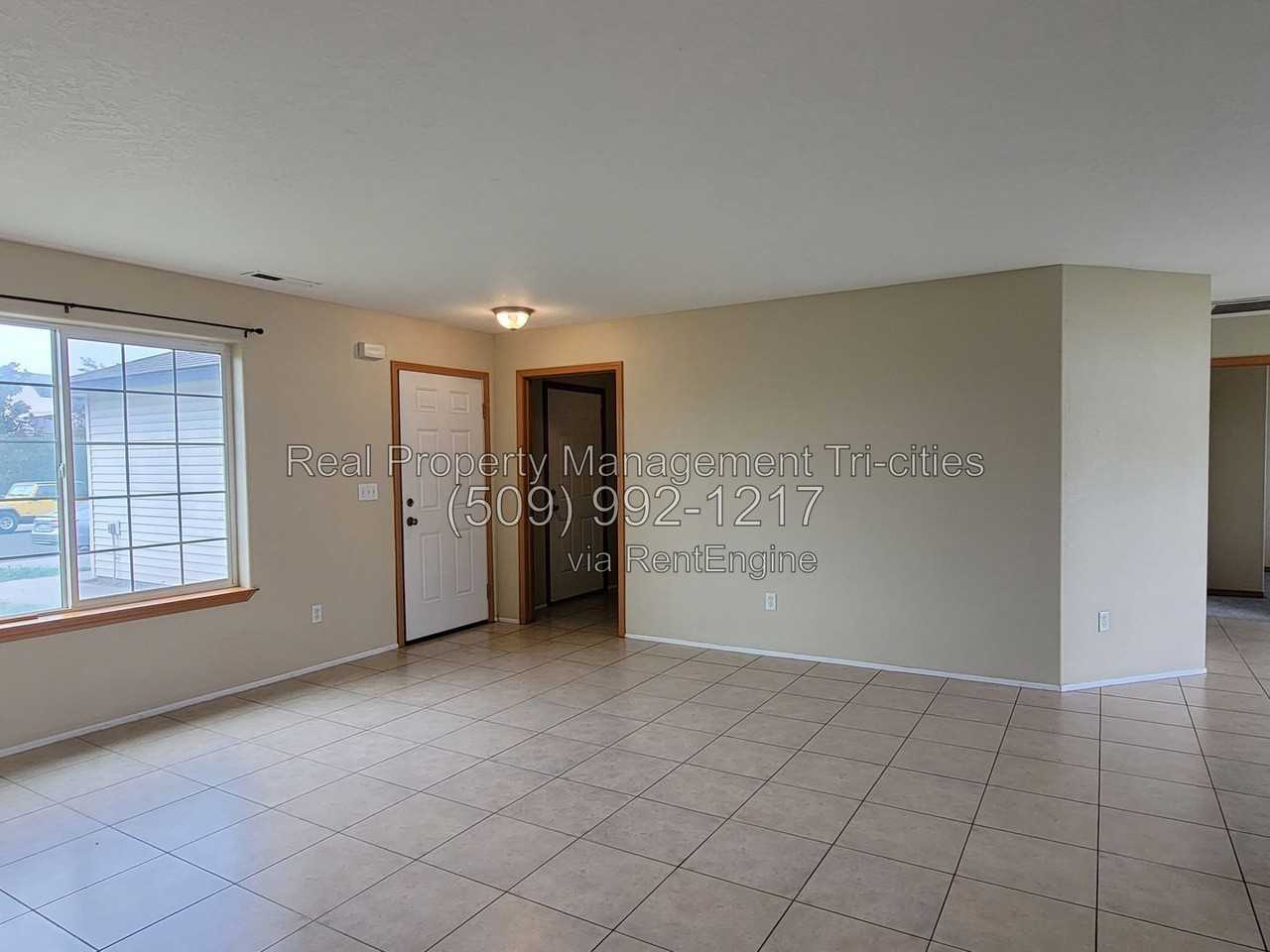6305 Thistledown Dr - Photo 5 of 16