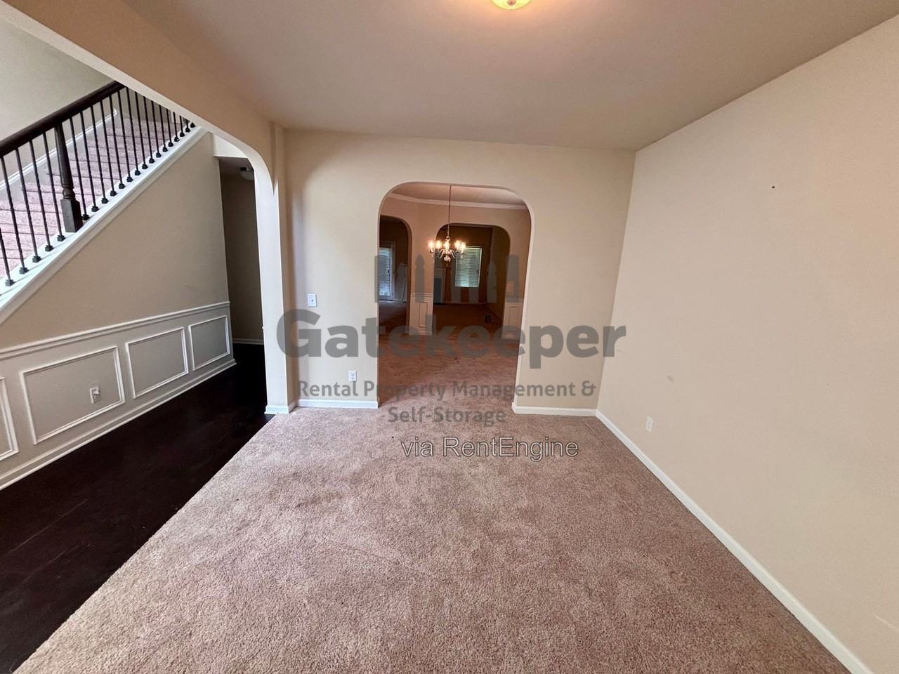 4743 Chickadee Ln - Photo 4 of 26