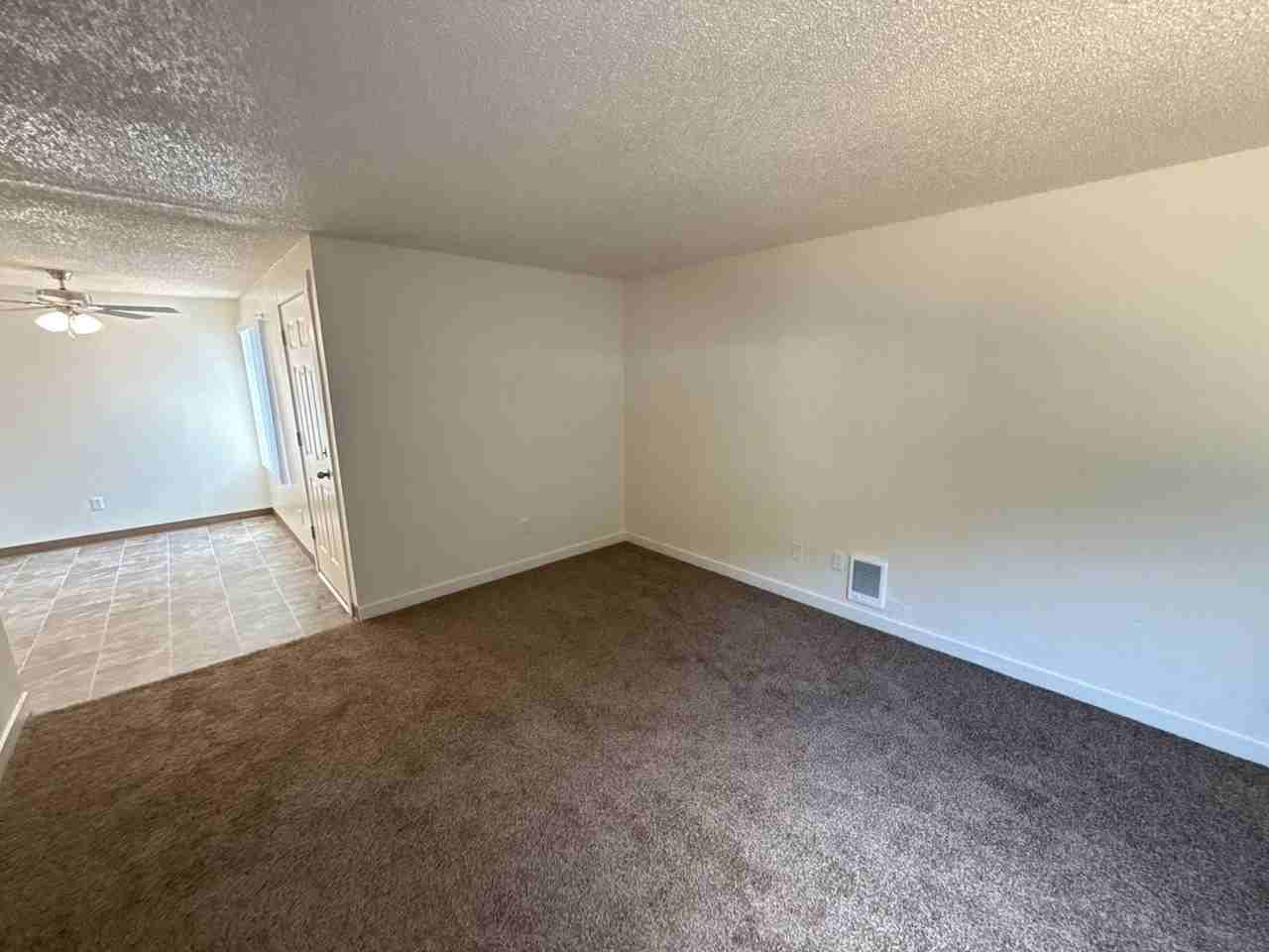 319 Senate St Nw - Photo 5 of 22