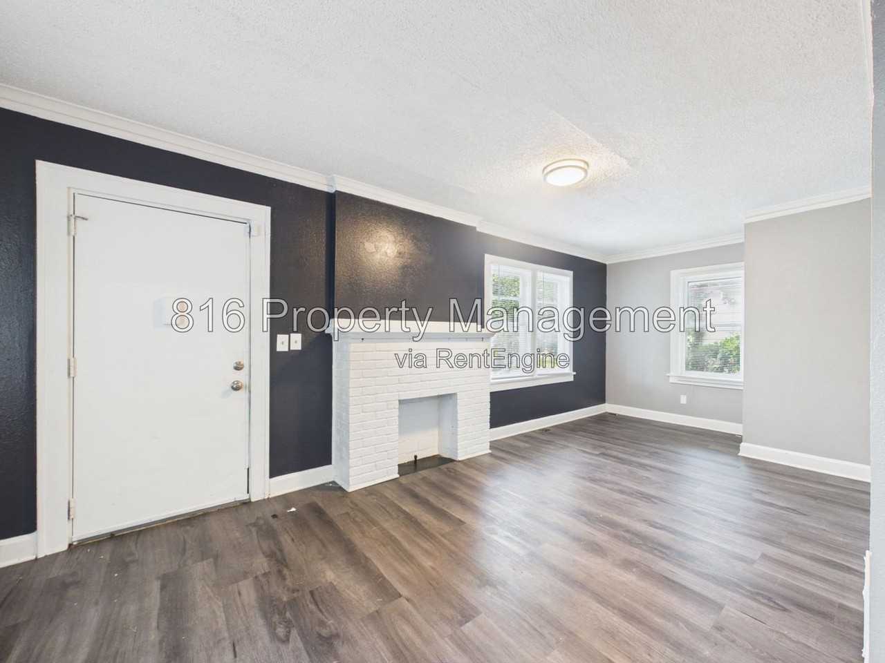 6808 S Benton Ave - Photo 5 of 25