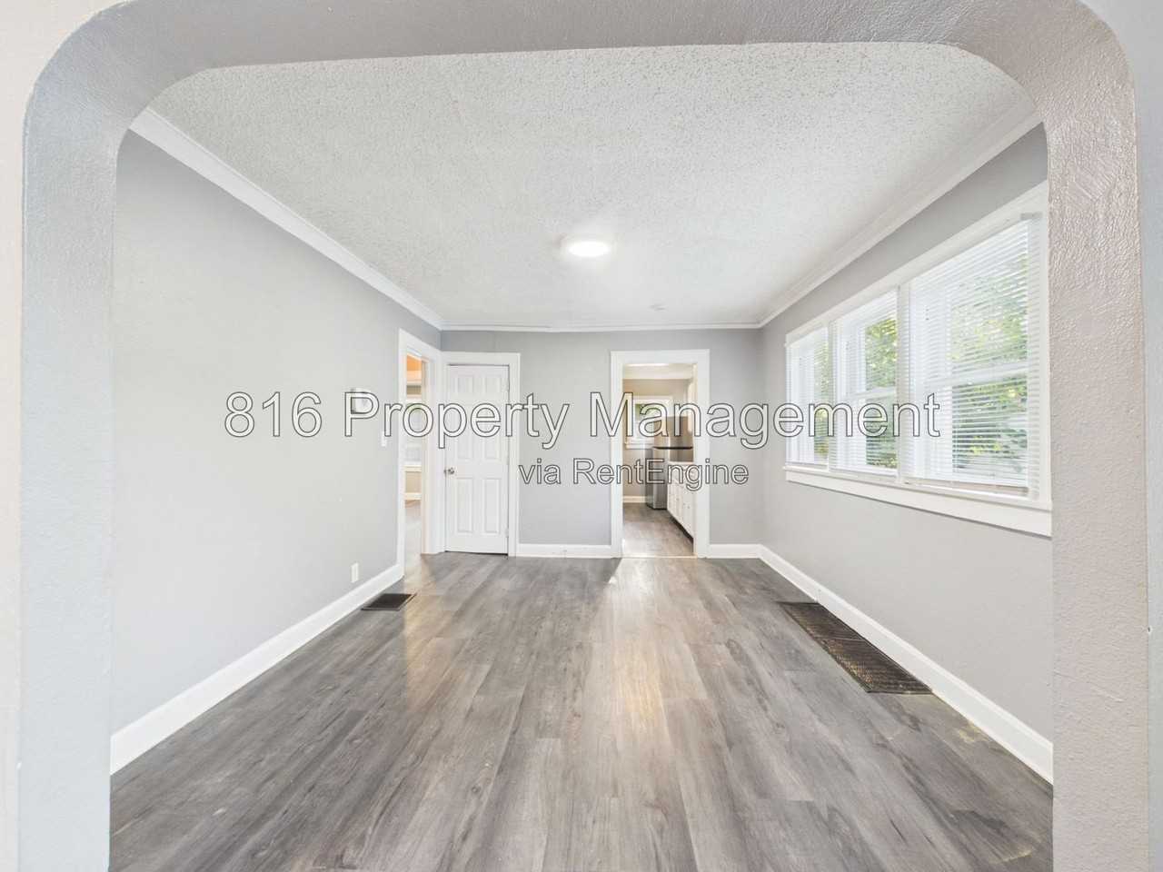 6808 S Benton Ave - Photo 6 of 25