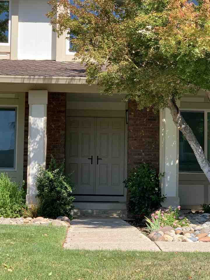 1819 Yolanda Cir #NA - Photo 5 of 50