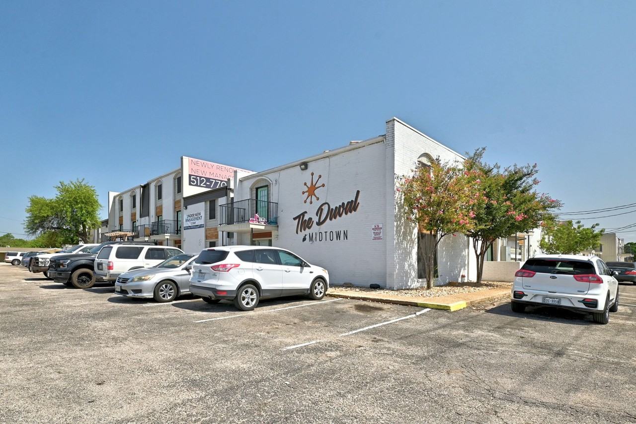 Duval At Midtown - Photo 3 of 31
