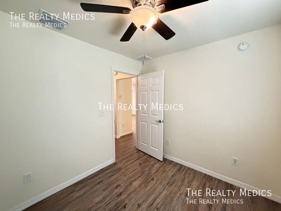 5328 Nw 2nd Pl - Photo 6 of 13