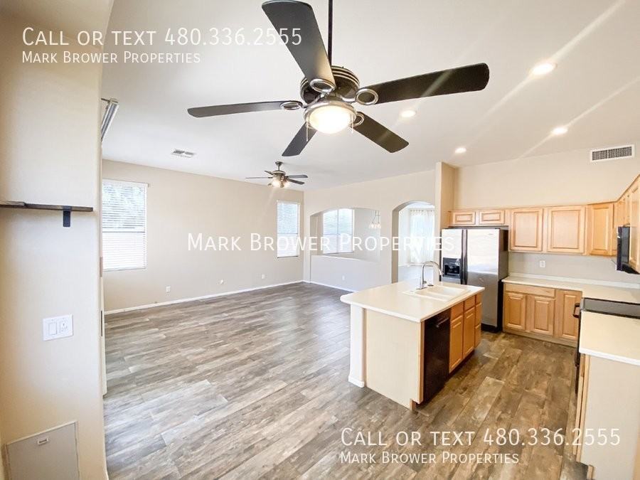 3918 E Juanita Ave - Photo 6 of 28