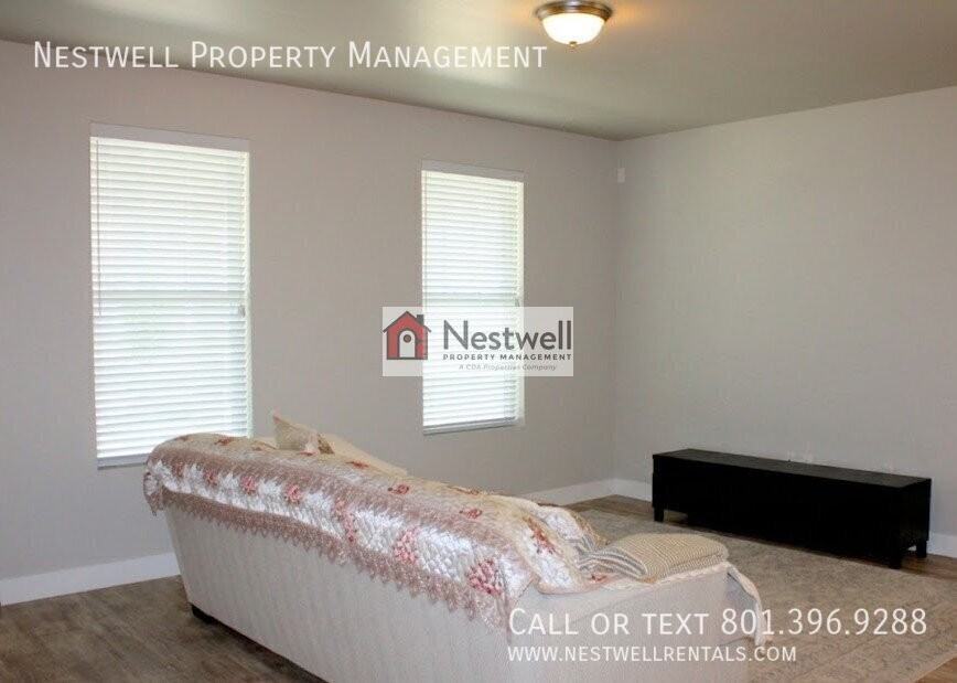 10492 S Kestrel Rise Rd - Photo 3 of 30