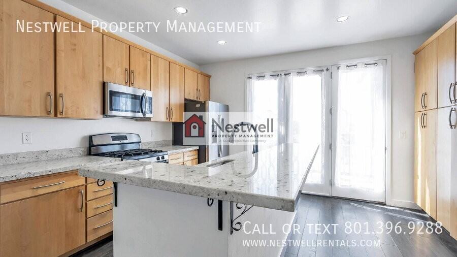 4827 W South Jordan Pkwy - Photo 4 of 32