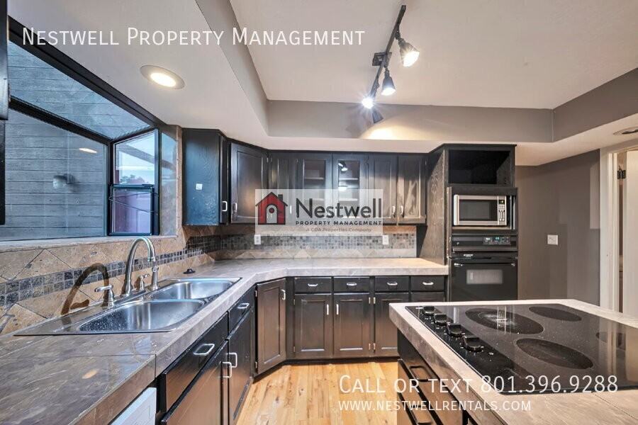 3252 E Bell Canyon Rd - Photo 3 of 34