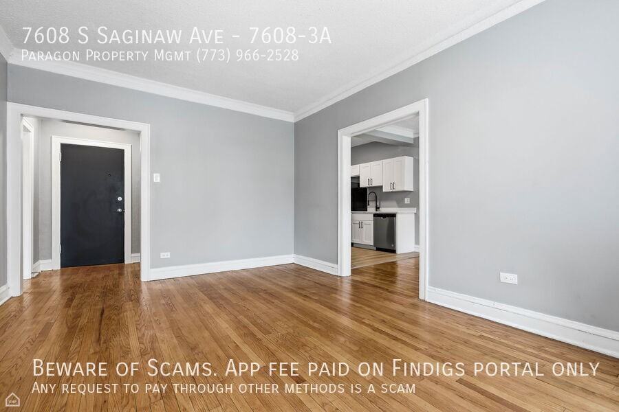 7608 S Saginaw Ave #7608-3A - Photo 3 of 14
