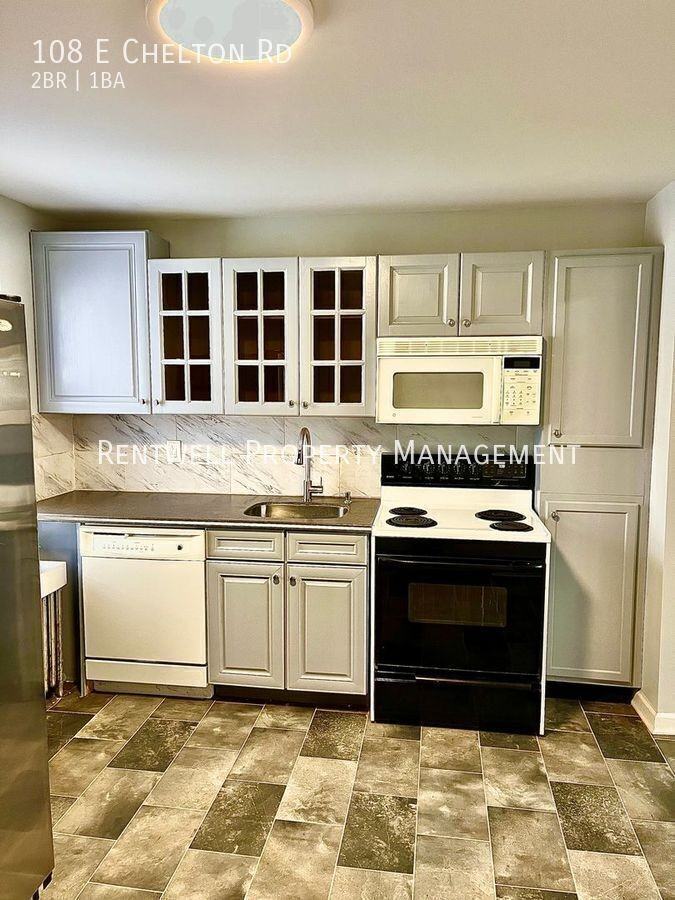 108 E Chelton Rd - Photo 7 of 17
