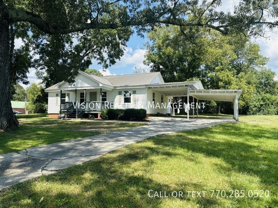 538 Old Airport Rd - Photo 2 of 18