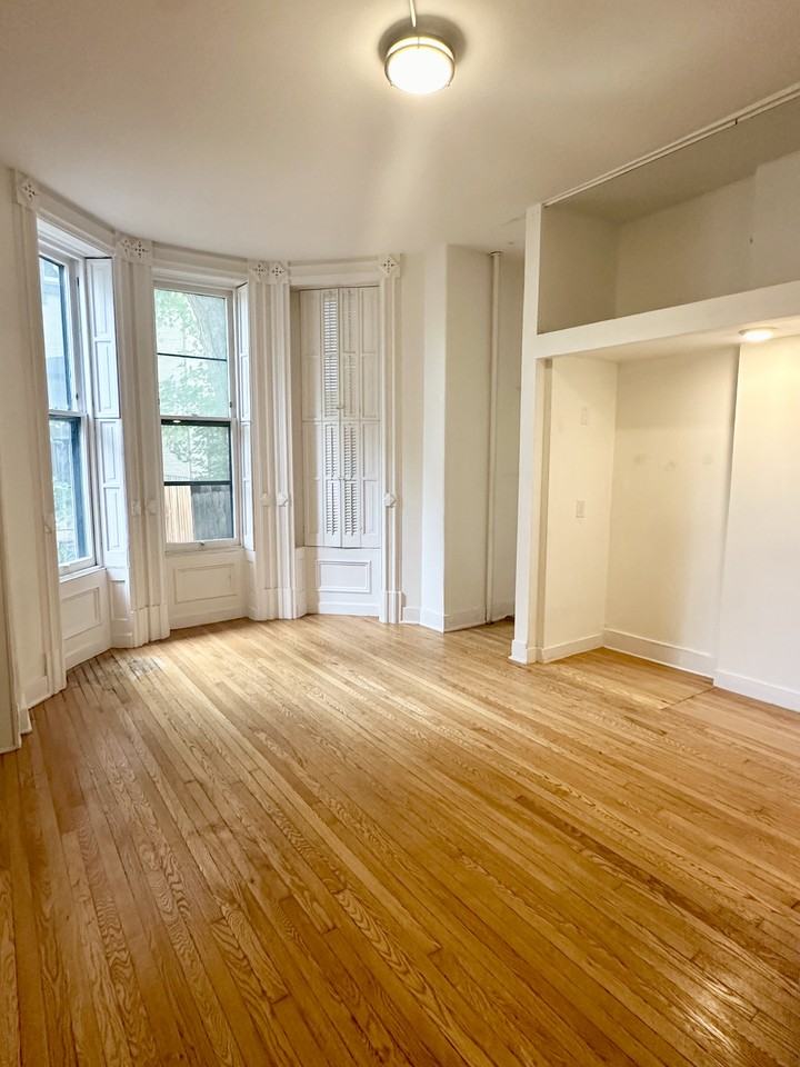 2545 Champa St #3 - Photo 3 of 32
