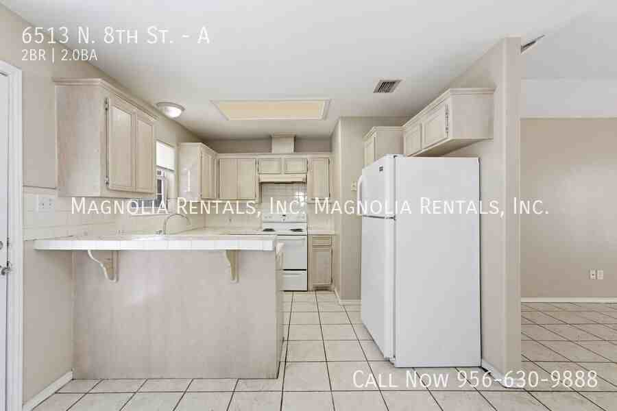 6513 N 8th St #A - Photo 5 of 14