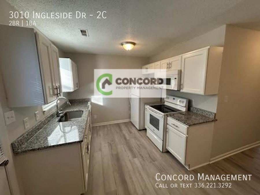 3010 Ingleside Dr #2C - Photo 7 of 16