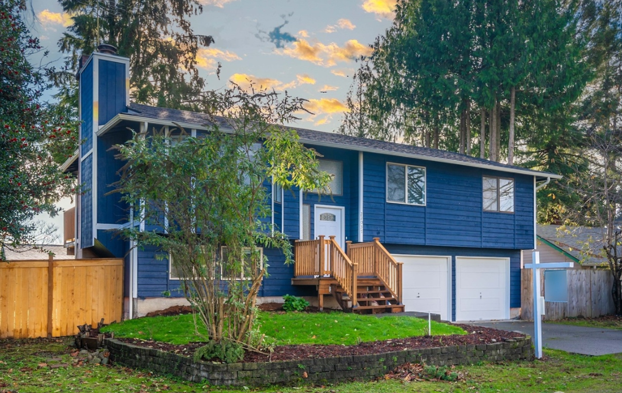 22037 Se 269th St - Photo 2 of 24