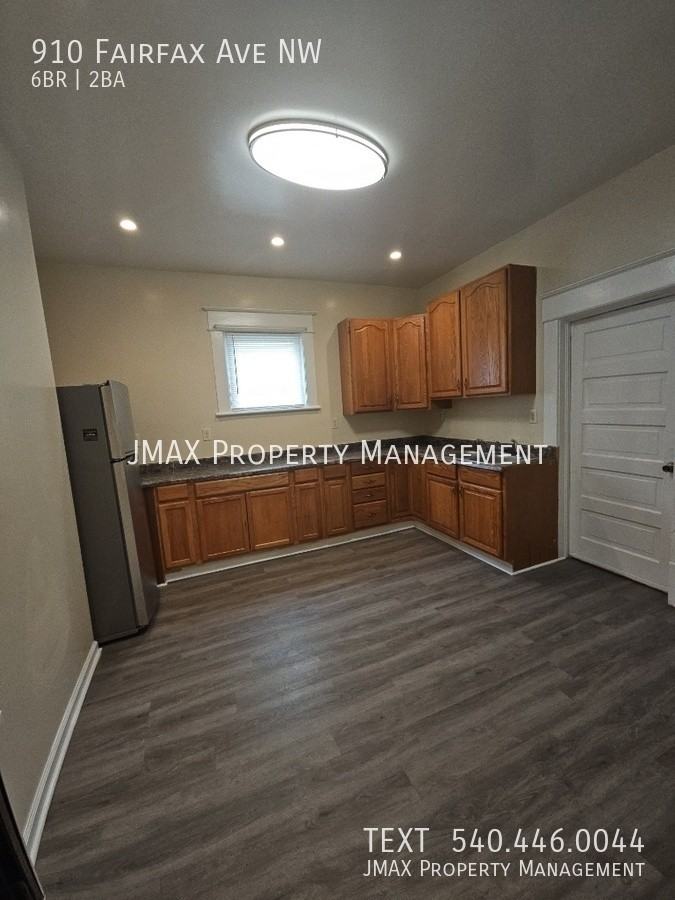 910 Fairfax Ave Nw - Photo 7 of 18