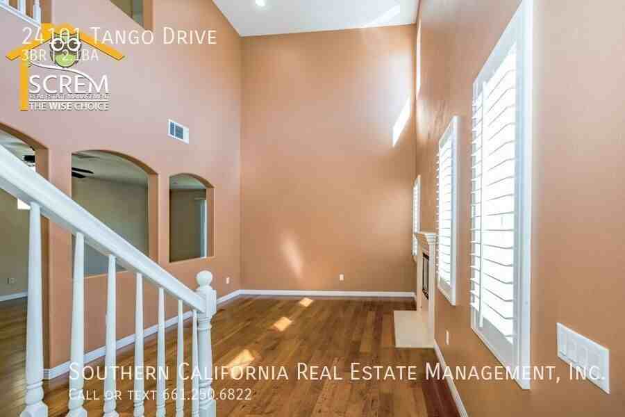 24101 Tango Dr - Photo 3 of 39