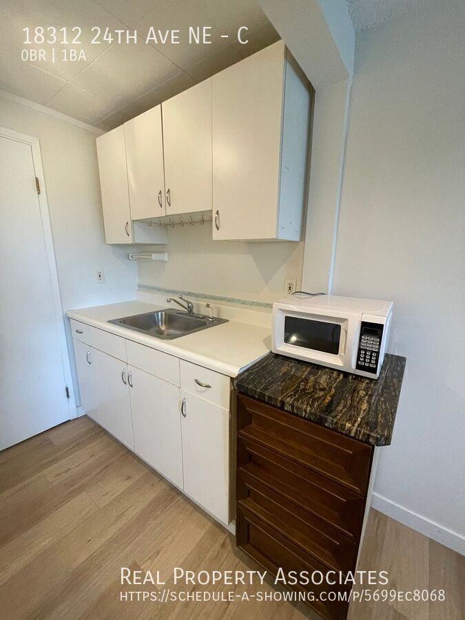 18312 24th Ave Ne #C - Photo 7 of 12