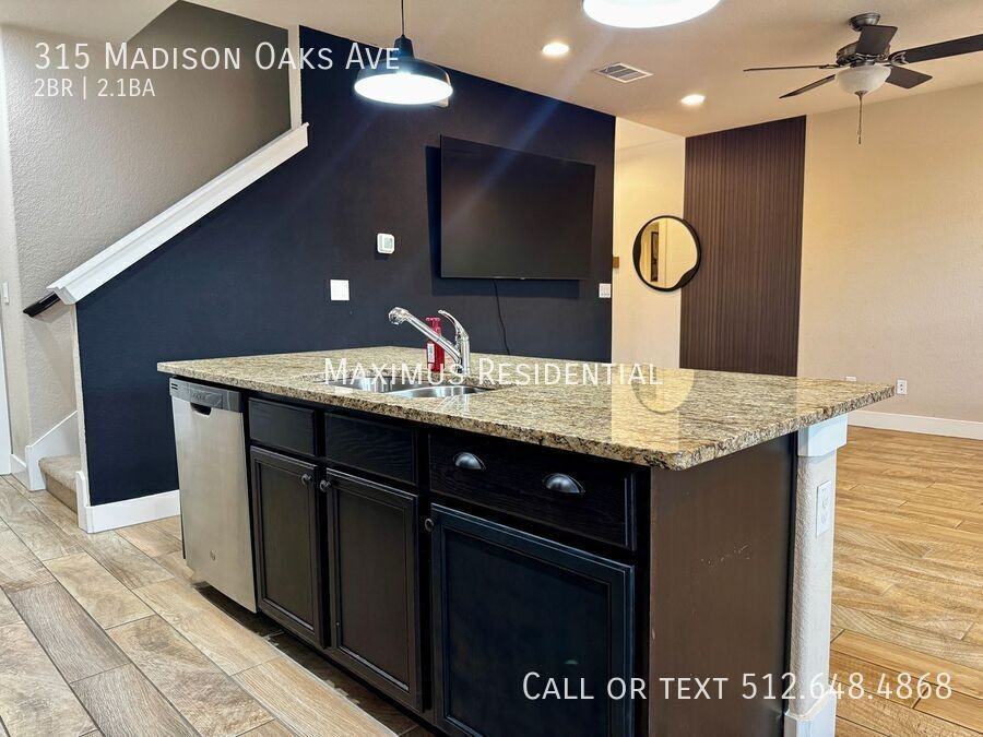 315 Madison Oaks Ave - Photo 7 of 24