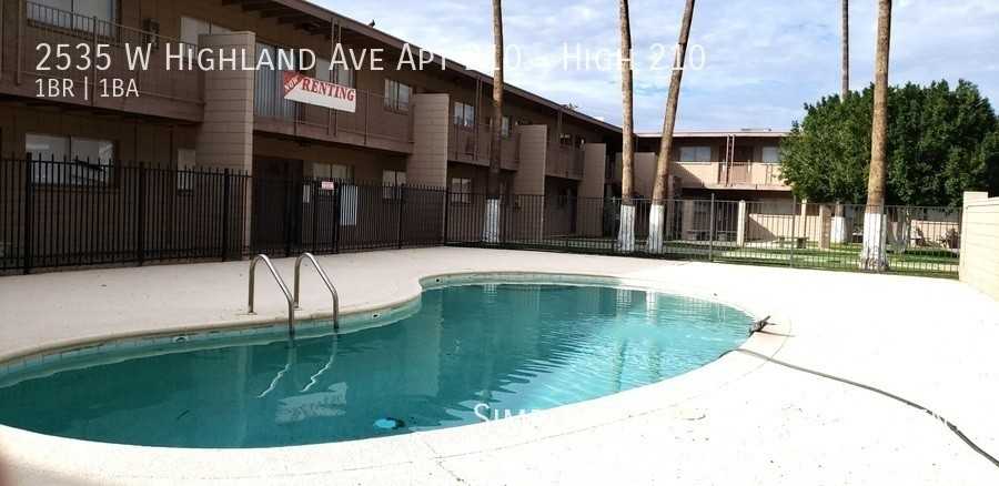 2535 W Highland Ave Apt 210 - Photo 5 of 12