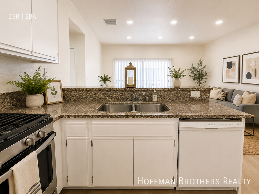 11457 Collins St #210 - Photo 5 of 11