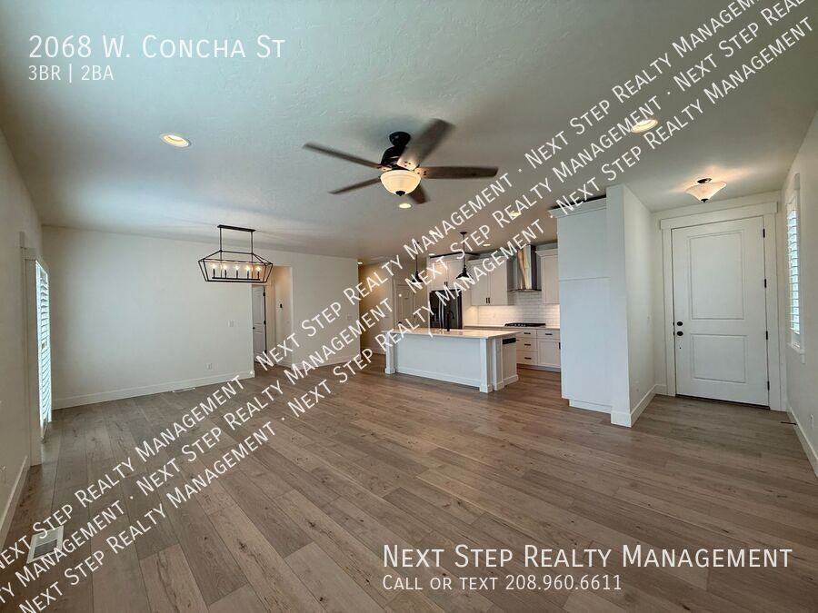 2068 W Concha St - Photo 3 of 30
